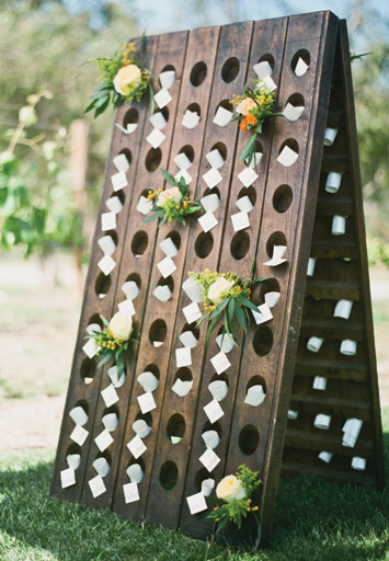 antique, escort card, flowers, reception