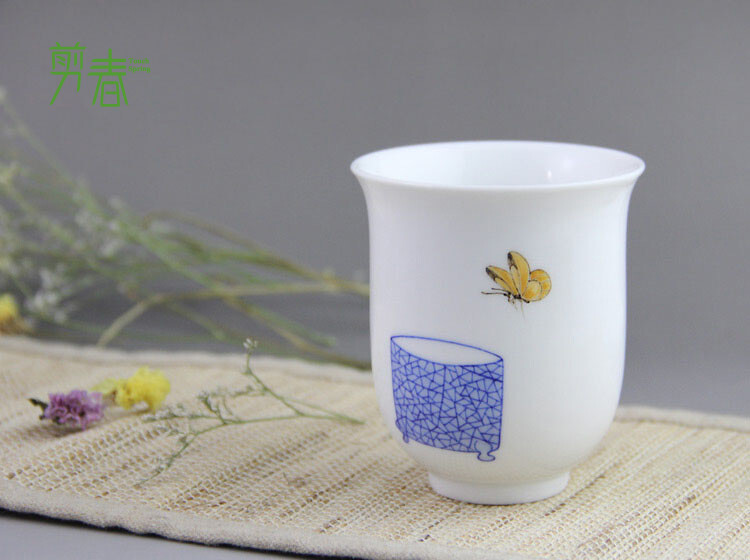 #剪春茶具9月8日开业全场八五折# 茶具 茶杯 纯手工 品茗杯 #景德镇手绘陶瓷品茗杯# 功夫茶 特价-剪春茶具全场购物满99元包邮、满300减30、满500减60、满1000减150元，可以累积。收藏剪春茶具店可获得10元优惠卷