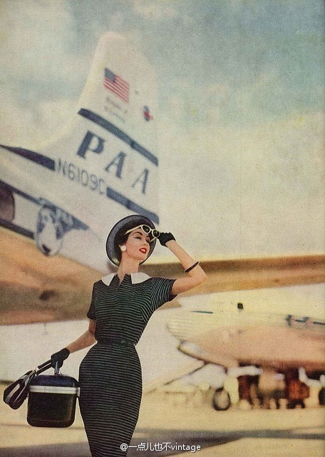 Charm Magazine, June 1956.Model：Dovima.