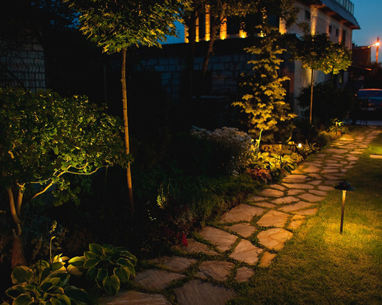 这个后院好漂亮夜景也很美好向往哦