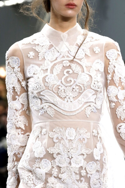 ERDEM 领口好漂亮