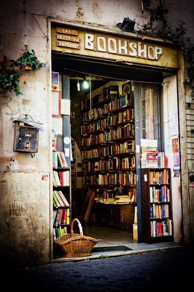 罗马的BOOKSHOP.