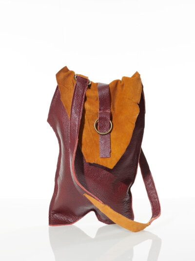 Malbec. Leather shoulder bag