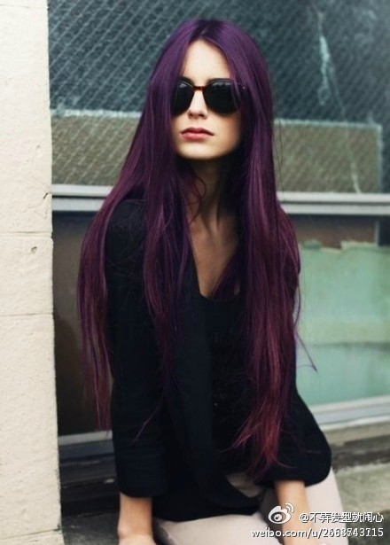 紫色，早安想知道怎么折腾头发，就关注@不弄发型就闹心