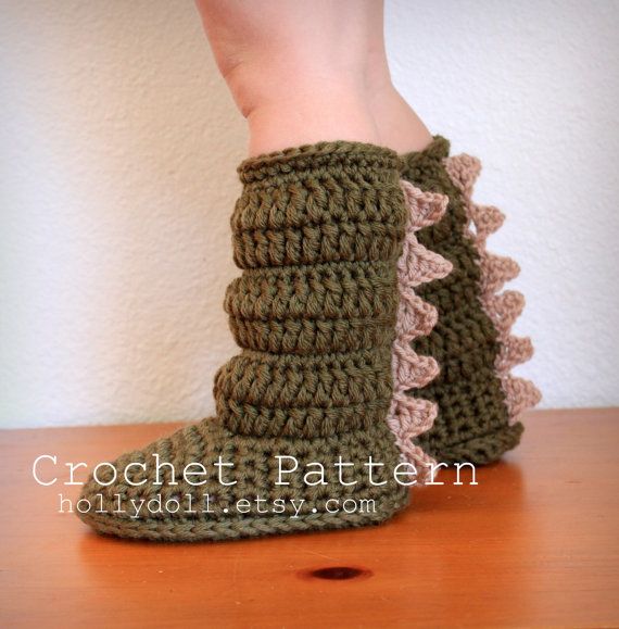 wish i knew how to crochet!! will someone make these for my little guy?