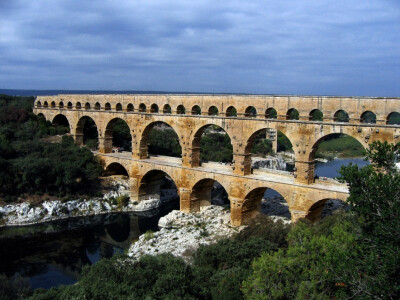 23 Pont du Gard, France This aqueduct bridge was built by the Romans in the first century A.D. Because of its historic significance, it was added to the UNESCO list of World Heritage Sites in 1985.