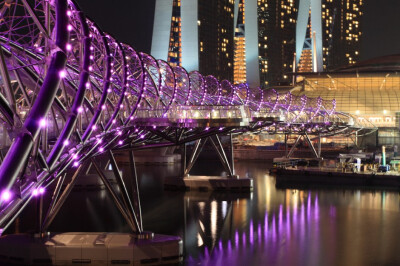 27 Helix Bridge, Singapore Modeled after the DNA double helix that encodes the blueprints for life on Earth, the Helix Bridge is a pedestrian walkway in downtown Singapore. It was officially opened in…