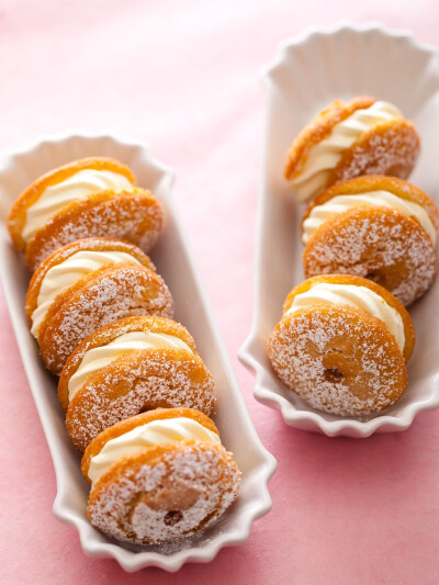 Cream Puff Doughnut dessert recipe.