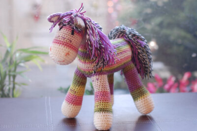 Spring Garden Horse Amigurumi