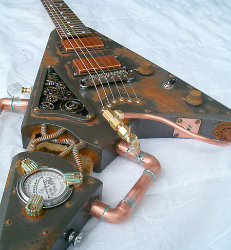 【蒸汽朋克风格吉他 Steampunk Guitar】 Villanizer定制的蒸汽朋克风格吉他。