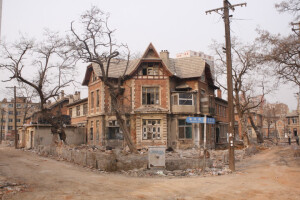 即将变为回忆的大连老建筑