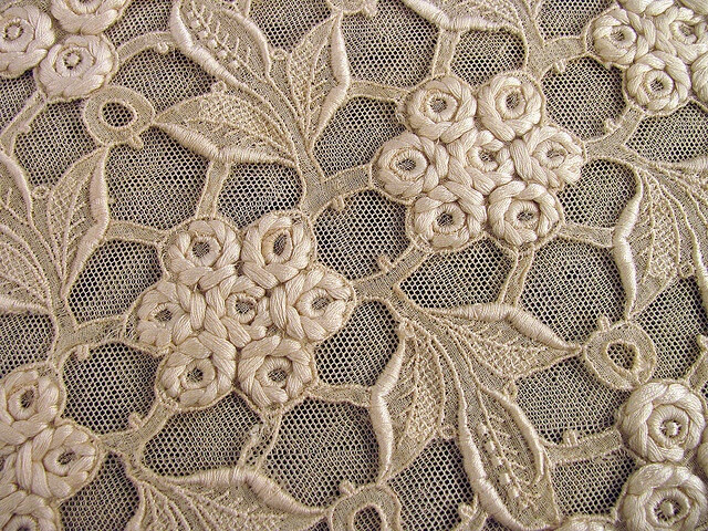 Rose lace