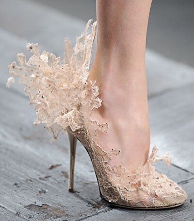 Over the Top Perfection! Valentino: Cinderella shoes