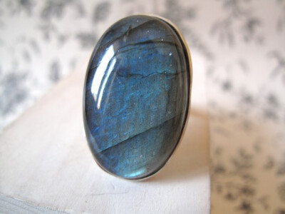 LABRADORITE // Sterling silver ring with natural Labradorite cabochon - MADE to ORDER