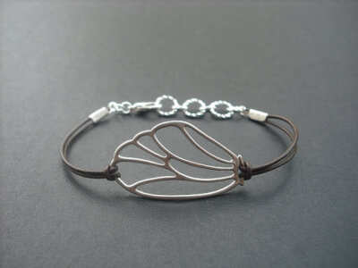 tingkerbell's wing bracelet