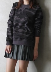 shesday独家限量定制 camou sweatshirt mtm 迷彩长袖T恤AT104945