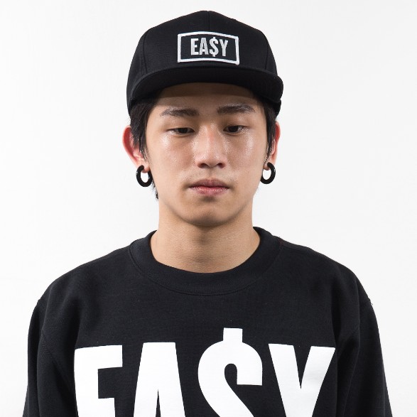 美国潮牌EASYMONEY大字体字母刺绣拼章棒球帽Patch Snapback男女