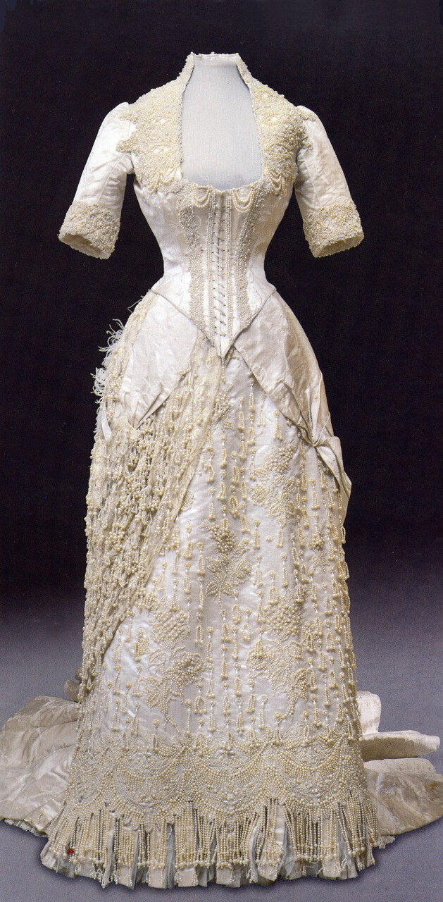 Dress worn by Maria Feodorovna, 1870’s-80’s