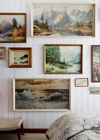 dustjacketattic: gallery wall | photo by sean fennessy for the design files