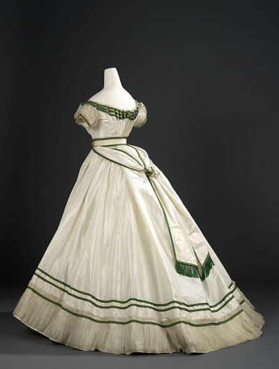 Girls evening dress by Worth, 1867, France, Royal Ontario Museum