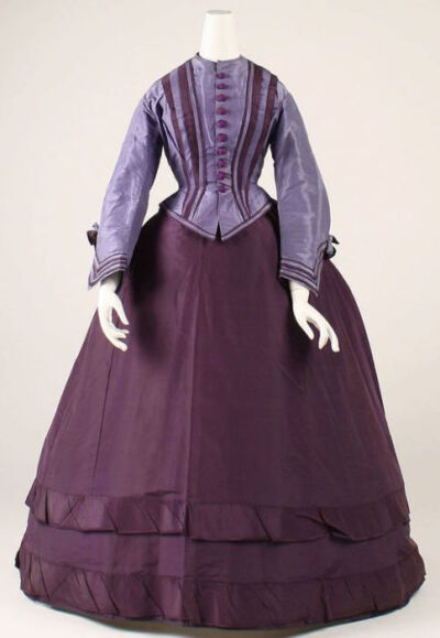 Late 1860s dress via The Costume Institute of the Metropolitan Museum of Art