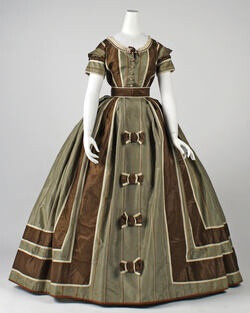 Period Garment: Dress, Evening - ca. 1866 - British - silk (click through to source, for more images, including lots of detail shots)