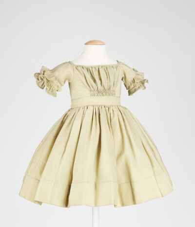 1845-1850 Girls Dress