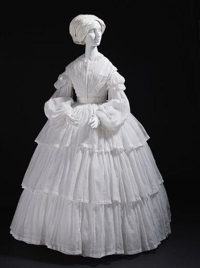 1855 Dress