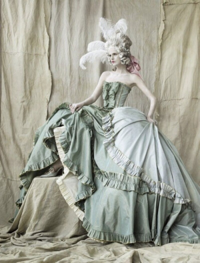 Marie Antoinette type clothes.