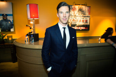 2013 10 11 - NYC - The Cinema Society’s The Fifth Estate Screening by Eugenia Miranda and Lili Goksenin (credit to karin-woywod)