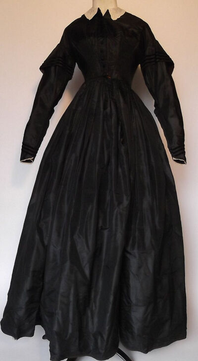 American Civil War Era Mourning Dress