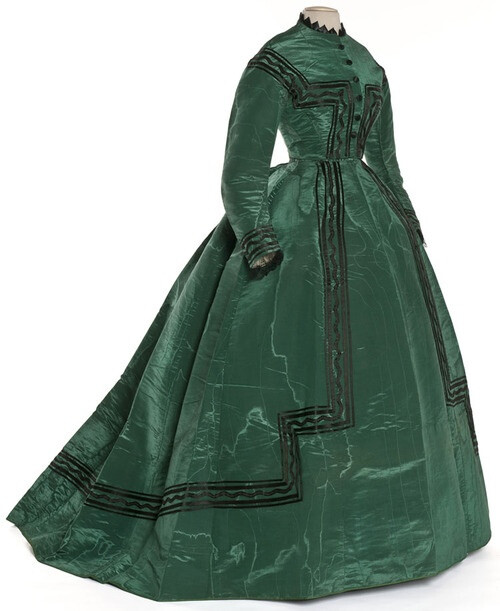 Dress 1866-1868