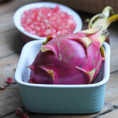 很简单实用的烘焙餐具：纯色方形条纹烤碗/焗饭碗F出口烘焙餐