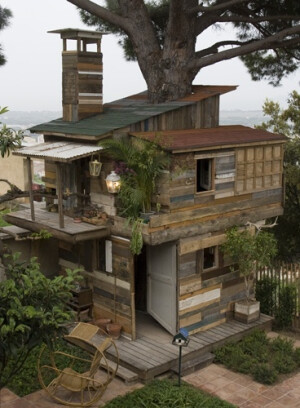 beach house tree house! this is soooo cool!