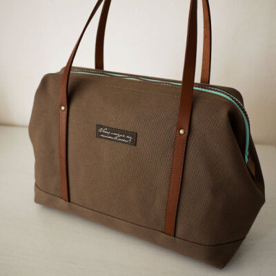 Ready . Dark Chocolate Mint Cookie Hand Carry Frame Bag . Japanese Canvas