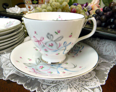 Royal Albert Buttons and Bows Footed Teacup Tea Cup and Saucer 10176