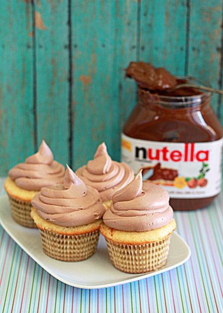 Fluffy Nutella Buttercream Frosting | Kitchen Treaty