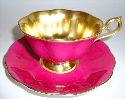 ROYAL ALBERT BONE CHINA TEA CUP SAUCER MAGENTA PINK GOLD