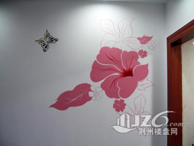 荆州房产http://www.jz6.com/快乐的音符在墙面出现，配上简约的家具，带着一份唯美意境在里面jz6com131028wf