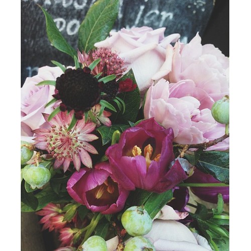 flowergirlnyc: our mason jar posies! (at Flower Girl)