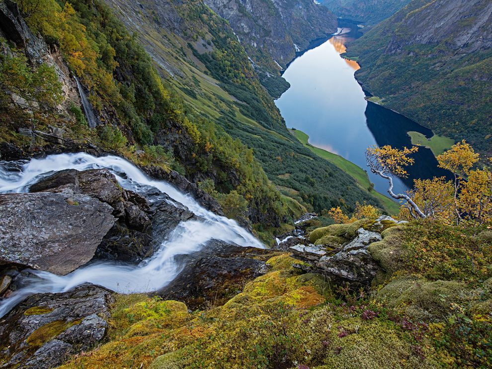 Picture of a fjord in western Norway