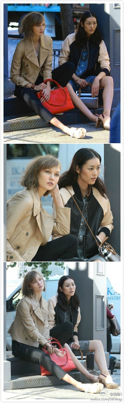 #模特動(dòng)態(tài)# 10-22 @劉雯 &amp;amp; Karlie Kloss doing a photo shoot for Coach in NYC. 氣場(chǎng)姐拍片我們只有感嘆欣賞的份兒！