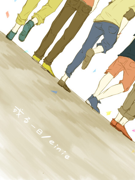 有一个学校，有一个班级，有一个团体；后来，有一场考试，就这样散了。那一年，我们觉得世界很小；如今，各奔东西后才知，也许一别就是一世。