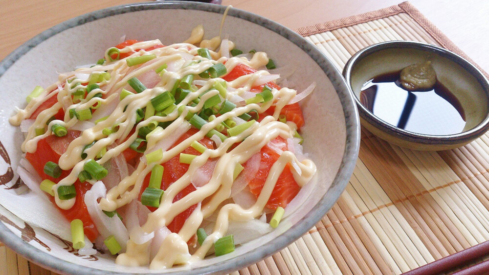 サーモン丼