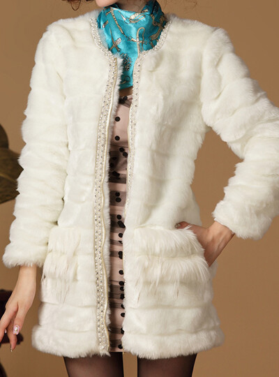 2013冬装新款高品质领口钉珠修身仿皮草外套韩版女士上衣拼貉子毛