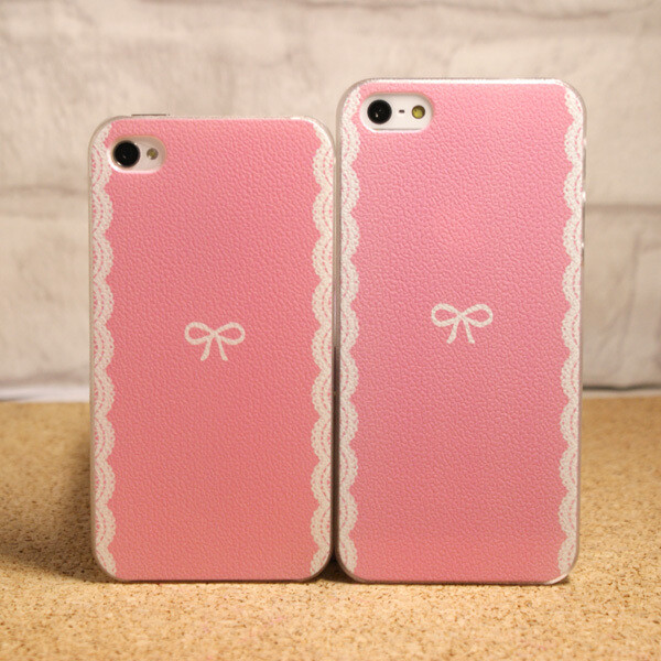 荔枝纹硬壳iphone4/4s可爱粉蝴蝶结手机壳iphone5/5S彩绘保护壳http://item.taobao.com/item.htm?spm=a1z10.1.w6568654-4672347427.2.LAcOSW&amp;id=36068742427