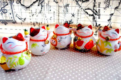 「捣樂猫第段时光」日本の道楽堂陶瓷招财猫储蓄罐摆件