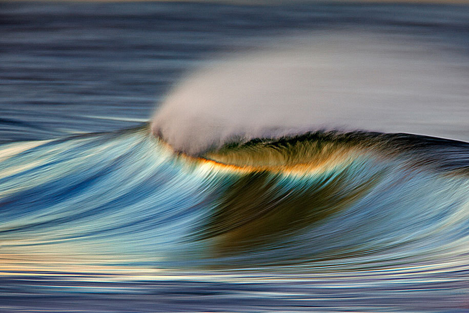 南加州海滩黄金波浪的长曝光 Long Exposure Photos of Golden Waves by David Orias