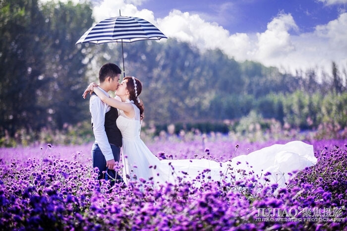 有爱的心情：天地之间一片自然之中，有你有我，有我们的永恒，有我们的誓言，让天地为我们作证，我爱你会如同你爱我一般永恒不变。 公司名称：天津聚焦婚纱摄影工作室 公司地址：天津市红桥区丁字沽一号路与光荣道交口西沽公园正门旁 联系电话：022-60999022 QQ：800058955