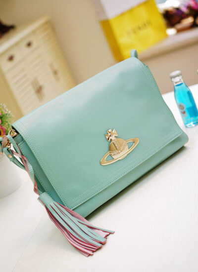 清仓特价●人气单品 土星LOGO 流苏包 复古斜跨包